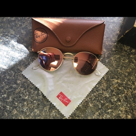 Rose gold ray bans